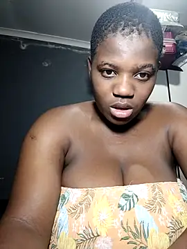 Snapshot of Bigchoccojugsxx chatting on 01-12-26, 09:42 Bigchoccojugsxx online show from 01-12-26, 09:42