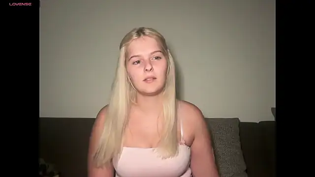 Allylove03 online show from 11-11-25, 07:58