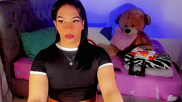 Zakura hot1 online show from 12-16-25, 04:50