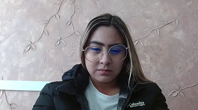 Snapshot of Miabonnett_ chatting on 02-03-25, 04:10 Miabonnett online show from 02-03-25, 04:10