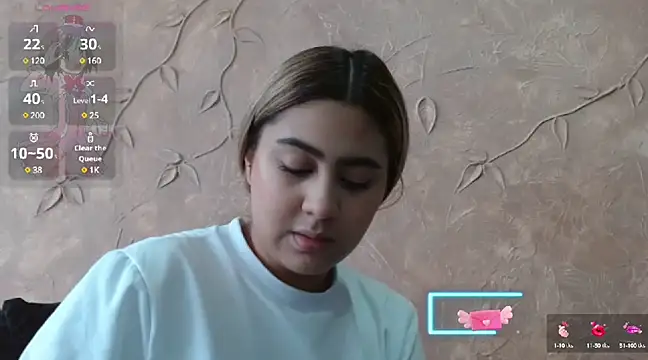 Snapshot of Miabonnett_ chatting on 02-17-25, 01:21 Miabonnett online show from 02-17-25, 01:21