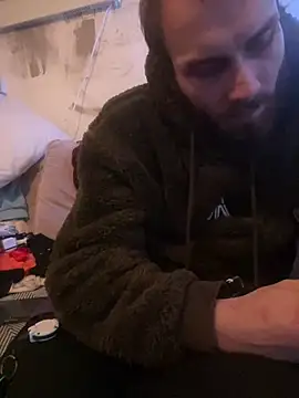 Snapshot of pervy_devil chatting on 01-10-26, 08:32 pervy devil online show from 01-10-26, 08:32