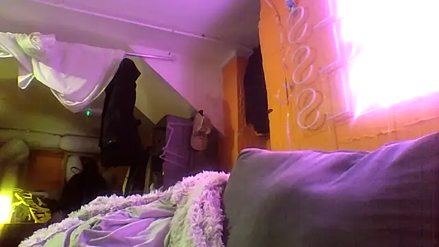 Snapshot of pervy_devil chatting on 02-20-26, 05:37 pervy devil online show from 02-20-26, 05:37