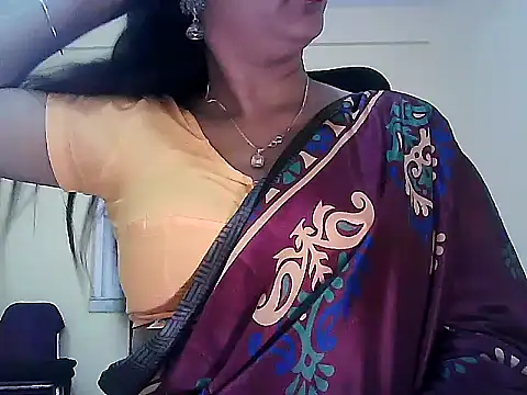 Model-Tanya online show from 12-20-25, 10:11