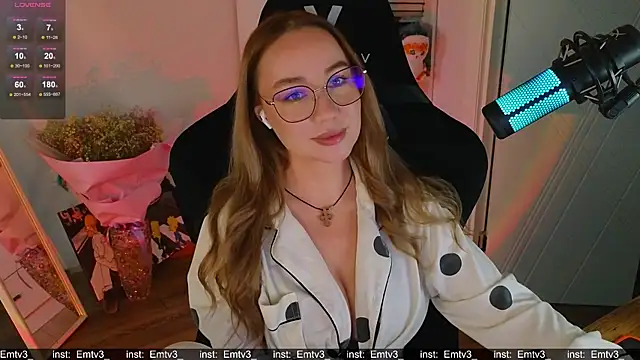 Emili1- online show from 12-01-25, 11:48