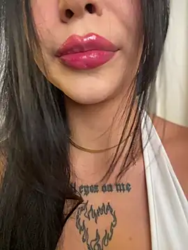 Snapshot of eva_elifee chatting on 11-19-25, 06:52 eva elifee online show from 11-19-25, 06:52