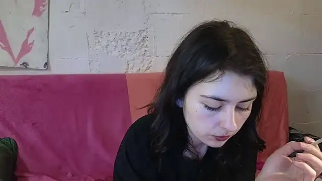 Snapshot of MAMA69LAMA chatting on 12-21-24, 02:19 MAMA69LAMA online show from 12-21-24, 02:19