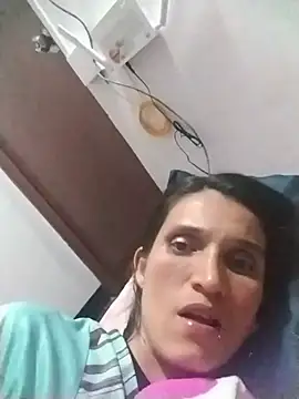 Nathasha LatinHot online show from 10-11-25, 07:18