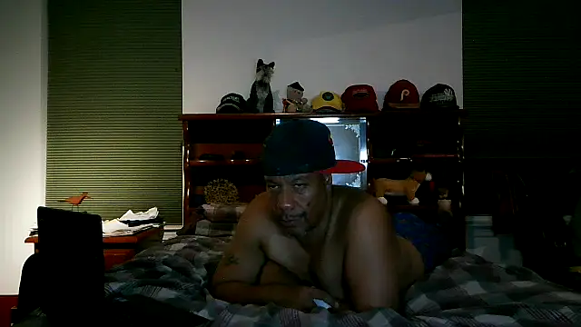 pimpdaddy4ever online show from 10-18-25, 01:19