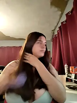 Carandrew online show from 12-16-25, 04:28