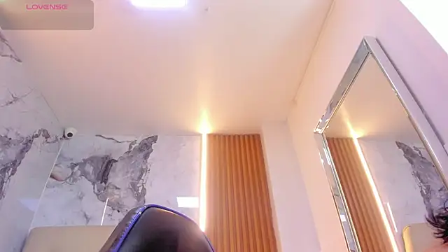 LAILAMORFY online show from 07-29-26, 12:25