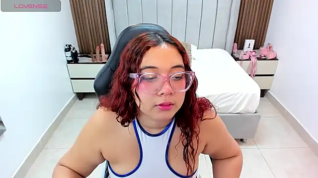 Snapshot of MADISON_ROWAN1 chatting on 07-28-26, 03:13 MADISON ROWAN1 online show from 07-28-26, 03:13