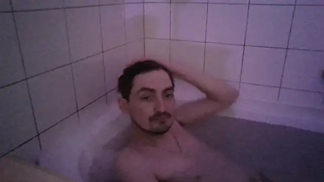 Snapshot of Wesleymodel chatting on 04-19-26, 11:07 Wesleymodel online show from 04-19-26, 11:07