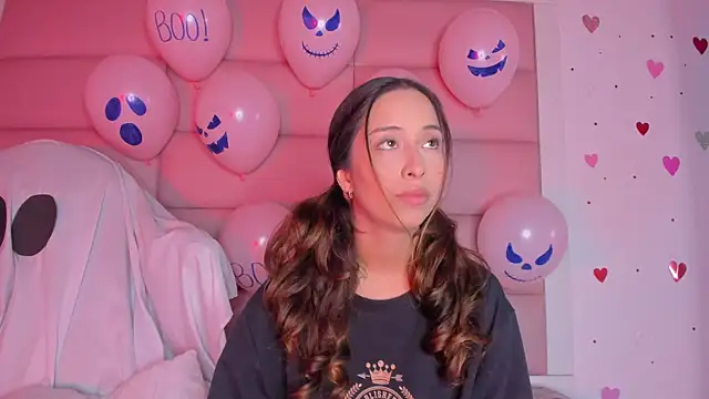 little-Emma online show from 10-13-25, 12:21