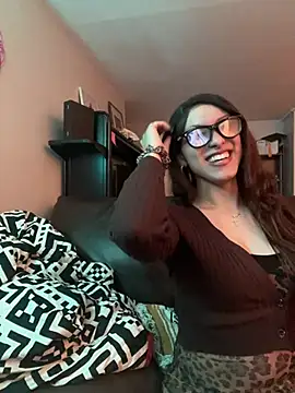 Snapshot of cadenfoxx111 chatting on 05-15-26, 10:00 cadenfoxx111 online show from 05-15-26, 10:00