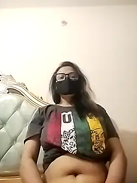 Snapshot of Lovely_Pragati chatting on 01-14-26, 07:14 Lovely Pragati online show from 01-14-26, 07:14