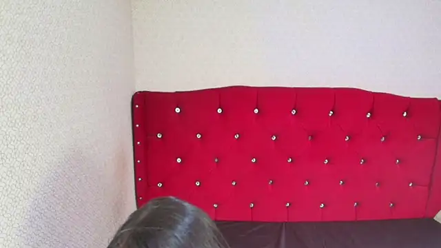 Lilyevansx online show from 04-26-26, 04:04