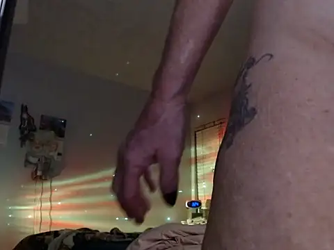 Snapshot of sweetnissapril chatting on 12-13-24, 08:20 sweetnissapril online show from 12-13-24, 08:20