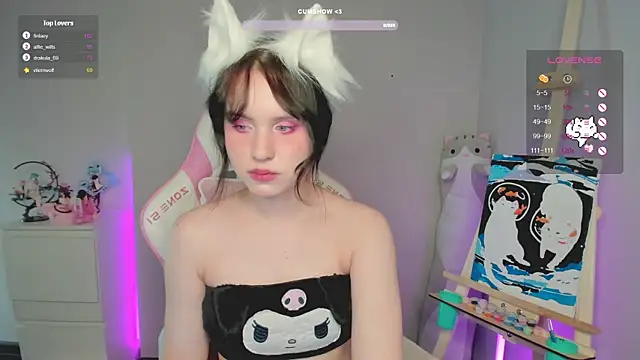 Snapshot of Gylaxie chatting on 02-07-25, 09:05 Gylaxie online show from 02-07-25, 09:05