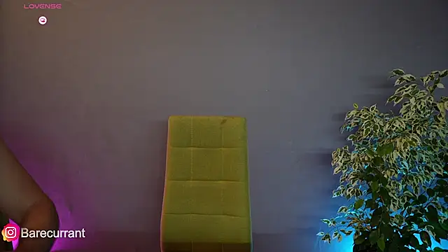 Snapshot of sochnagirls chatting on 01-26-25, 12:05 sochnagirls online show from 01-26-25, 12:05