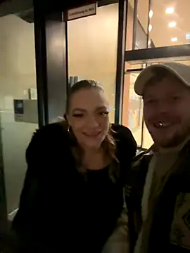 Snapshot of NickyGold_Official chatting on 11-23-25, 10:09 NickyGold Official online show from 11-23-25, 10:09