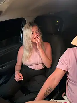 Snapshot of NickyGold_Official chatting on 03-14-26, 07:19 NickyGold Official online show from 03-14-26, 07:19