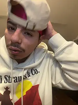 Snapshot of MynameisPaco chatting on 03-08-26, 02:04 MynameisPaco online show from 03-08-26, 02:04