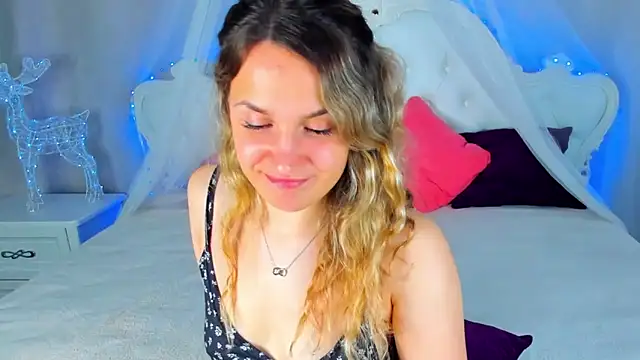Milka Blond online show from 04-28-26, 02:27