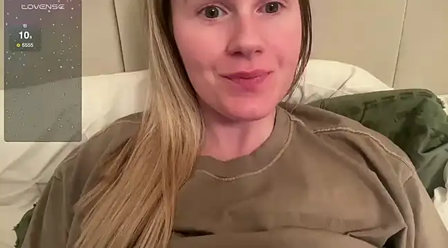 redheadrosie69 online show from 03-11-25, 08:09