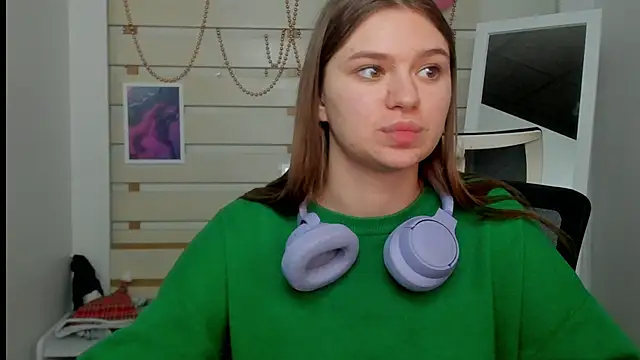 Josephine Kiss online show from 02-21-25, 04:16