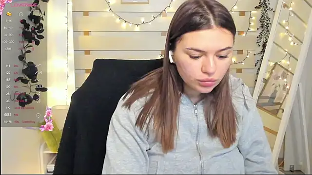 Josephine Kiss online show from 01-09-26, 12:52