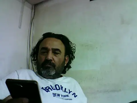 Snapshot of enginbasar chatting on 11-18-25, 08:41 enginbasar online show from 11-18-25, 08:41