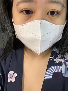 ninini92 online show from 01-18-25, 01:08