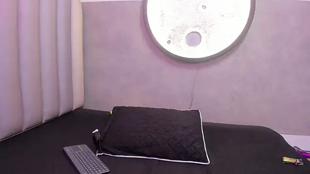 SussanMilf  online show from 03-12-26, 10:54