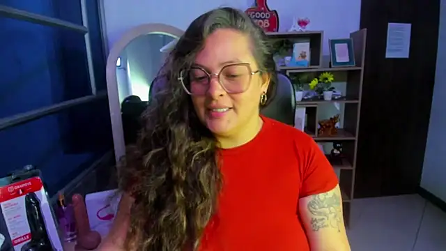 SaraThomso online show from 09-30-25, 03:33