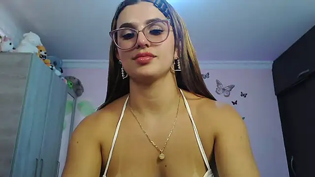 caroline jonson online show from 11-05-25, 07:36