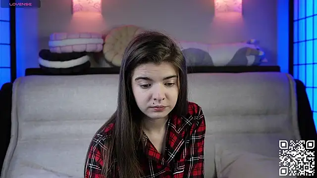 Mary Shake online show from 03-18-26, 11:41