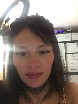 Tifanny Sweett online show from 04-29-26, 02:15