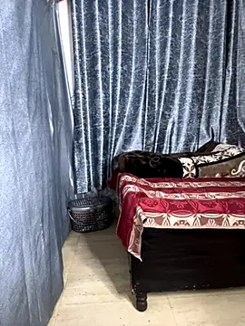 Ritu-Babe online show from 11-17-25, 06:57