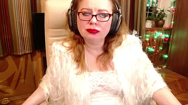 Snapshot of Miss_Tress chatting on 01-06-26, 11:07 Miss Tress online show from 01-06-26, 11:07