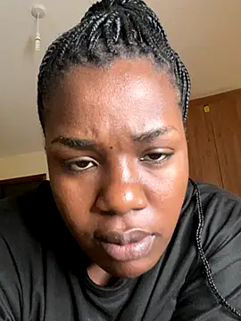 Snapshot of NissyxSawee chatting on 10-17-25, 09:23 NissyxSawee online show from 10-17-25, 09:23