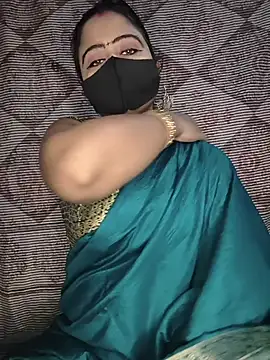 Snapshot of priya__angel chatting on 11-08-25, 04:01 priya angel online show from 11-08-25, 04:01