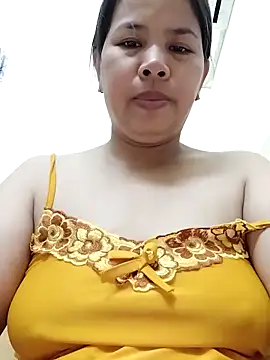 Snapshot of Lanyingxin18 chatting on 03-03-25, 10:42 Lanyingxin18 online show from 03-03-25, 10:42