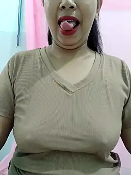 Snapshot of Lanyingxin18 chatting on 09-16-25, 01:28 Lanyingxin18 online show from 09-16-25, 01:28