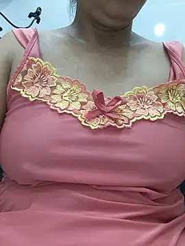 Lanyingxin18 online show from 06-17-26, 02:58
