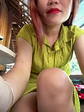 Snapshot of Emily_9xx chatting on 12-03-24, 02:47 Emily 9xx online show from 12-03-24, 02:47