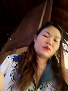 Snapshot of Emily_9xx chatting on 10-14-25, 02:23 Emily 9xx online show from 10-14-25, 02:23