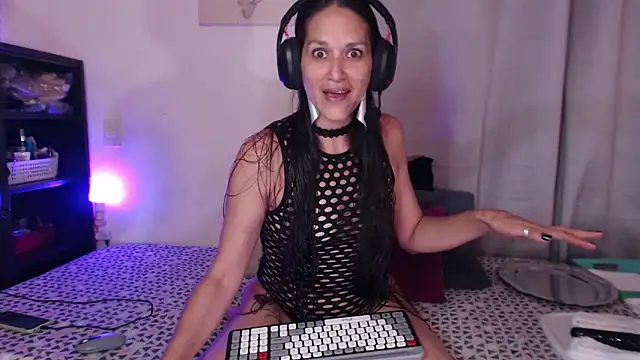 Snapshot of diosa78afrodita chatting on 11-06-25, 01:50 diosa78afrodita online show from 11-06-25, 01:50