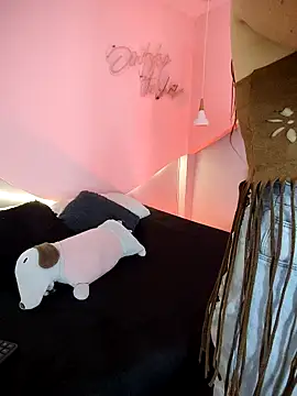 AllisonRoberts  online show from 04-22-26, 11:45