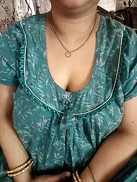 cuteyqueen online show from 02-14-26, 04:09